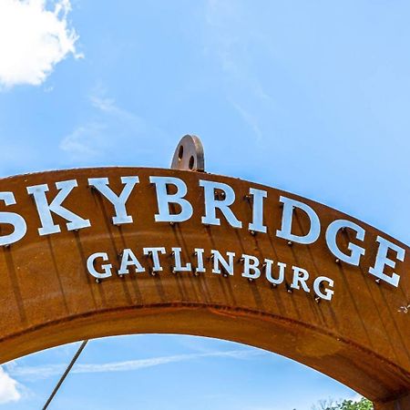 Little Smoky Retreat , 3 Bedroom , Close To Downtown Gatlinburg And Pigeon Forge エクステリア 写真